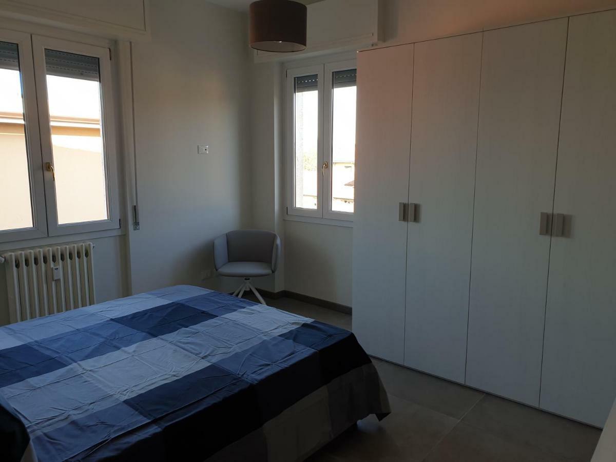 Sun Lake Apartments Desenzano del Garda Exterior photo